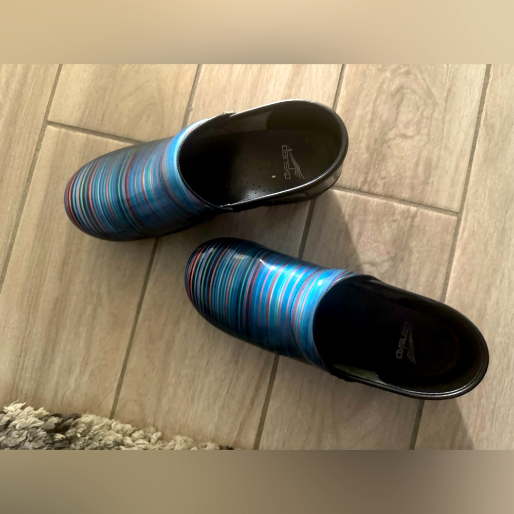 Dansko Shoes- Size 39